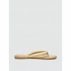 Matisse Unwind Sandals -Matisse unnamed file 423