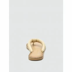 Matisse Unwind Sandals -Matisse unnamed file 424